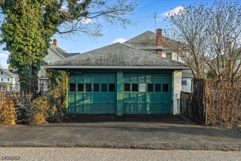 222 Mechanic St photo 26