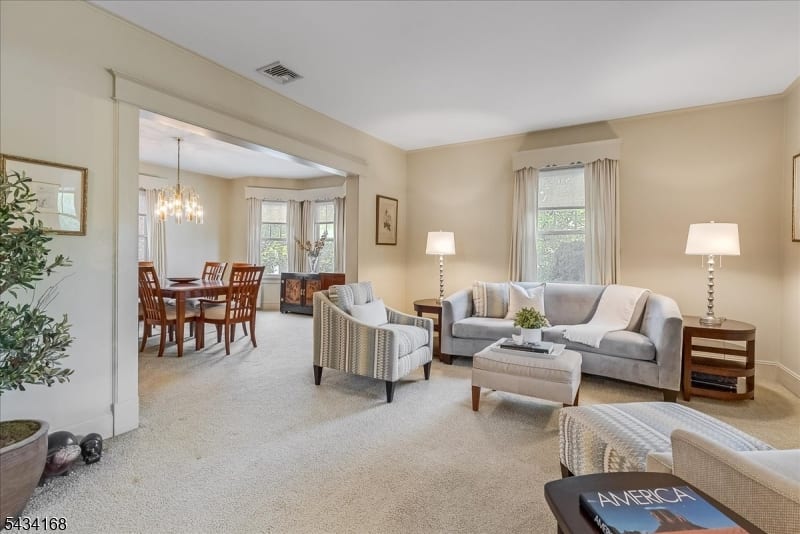 303 Highland Ave photo 12