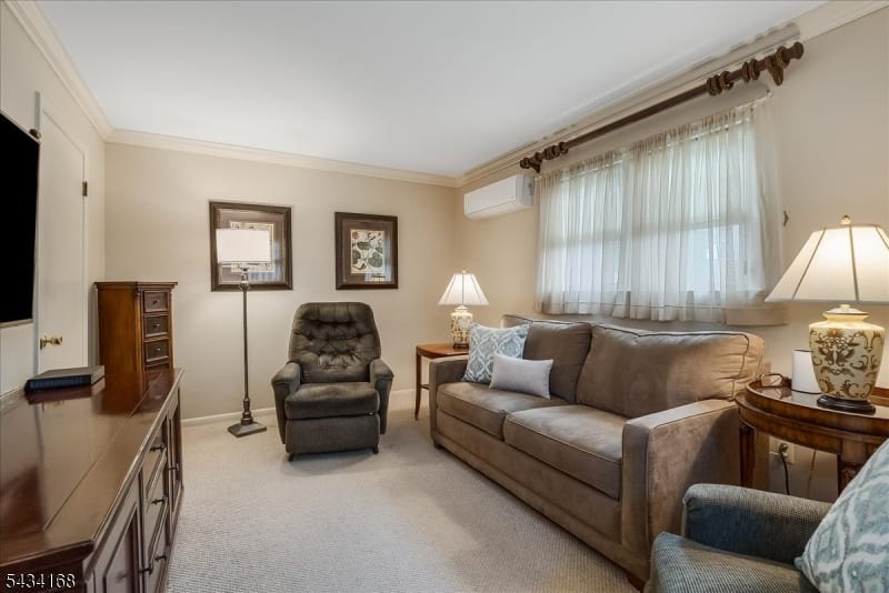 303 Highland Ave photo 21