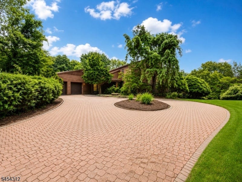 439 Rockaway Valley Rd, Boonton Twp, NJ 07005